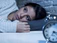 Прокидаєтесь серед ночі? Лікарі з’ясували, що винен гормон стресу - і це небезпечно