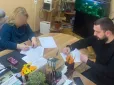 Дитина пожалілась поліції на вулиці: У Києві жінка тривалий час катувала дев'ятирічного сина